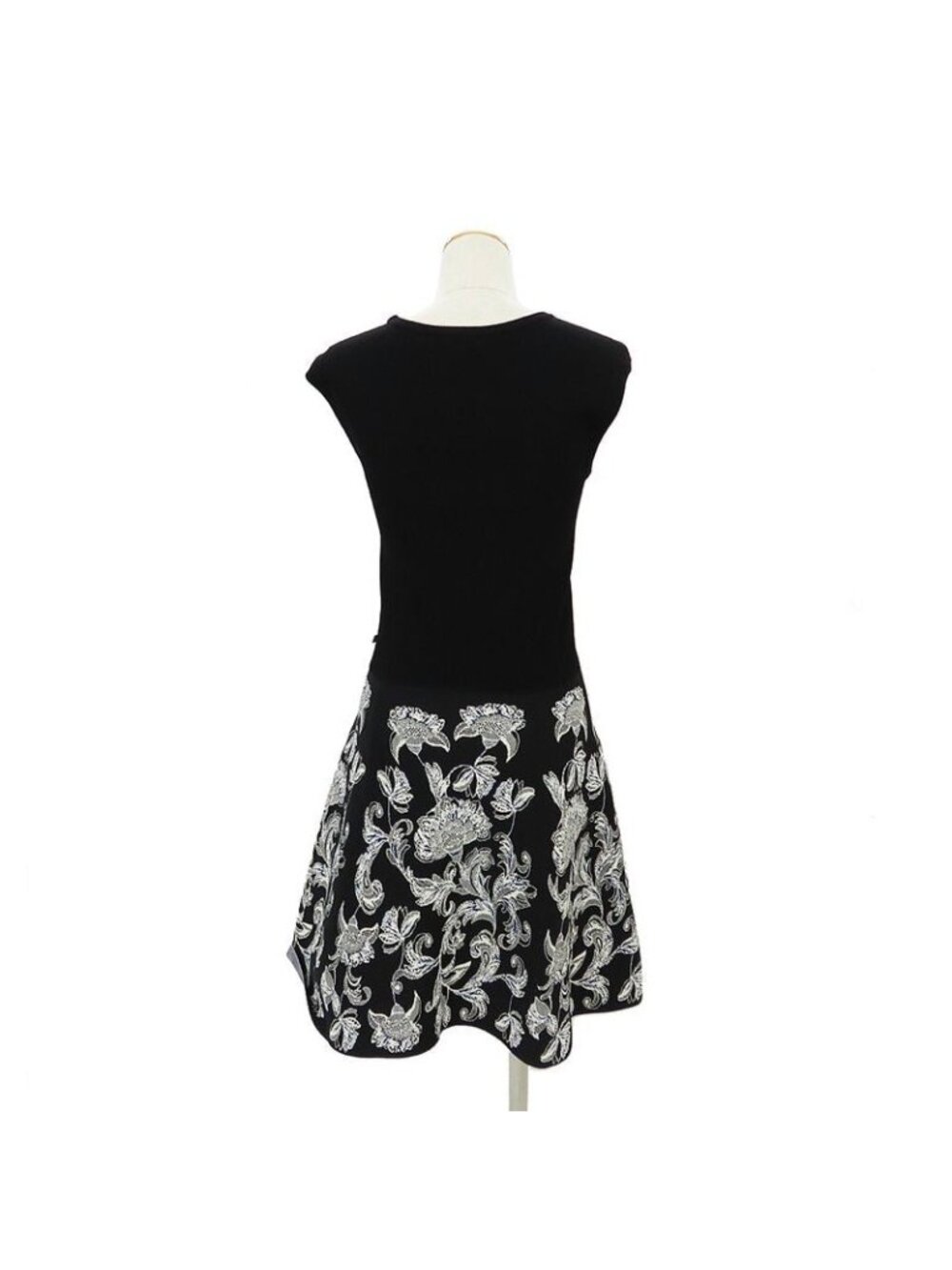 ★SOLD★ Louis Vuitton Sleeveless Dress Rw172 W S Size Apparel Clothes - Picture 3 of 9